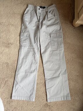 Hollister Light Gray Ultra High-Rise Cargo Dad Pant